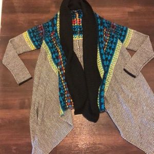 BB Dakota sweater size S